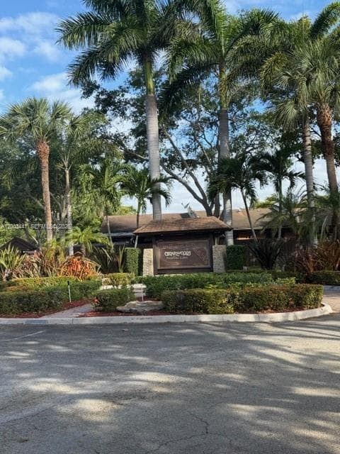 10331 Holly Ct, Pembroke Pines, FL 33026 — zdjęcie 4