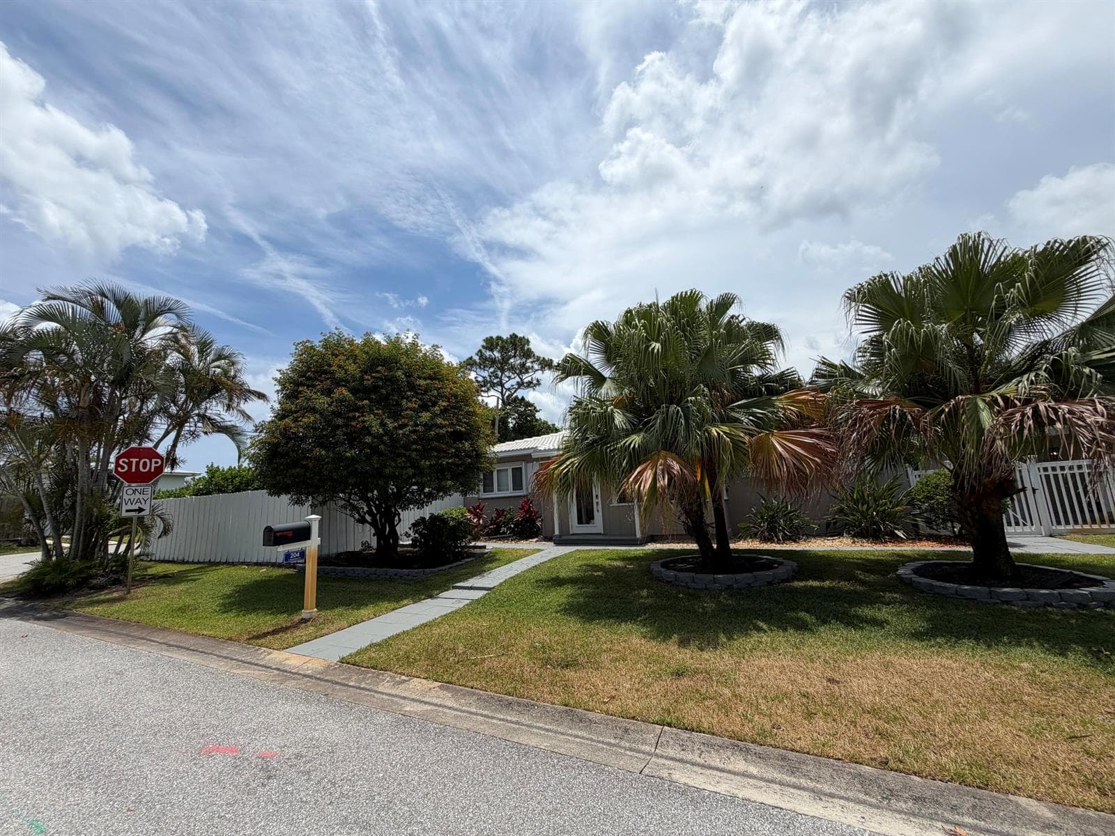 204 S Seacrest Circle, Delray Beach, FL 33444 — zdjęcie 5