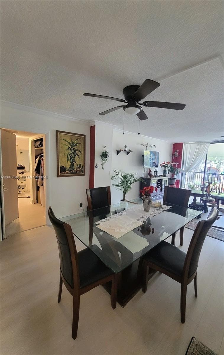 3101 N Country Club Dr # 101, Aventura, FL 33180 — zdjęcie 3