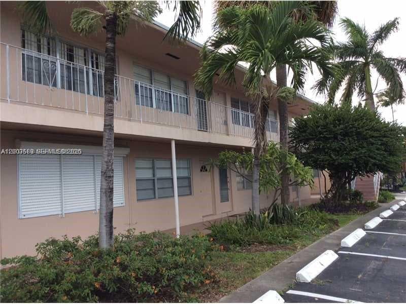 230 SW 11th Ave # 14, Hallandale Beach, FL 33009 — zdjęcie 3