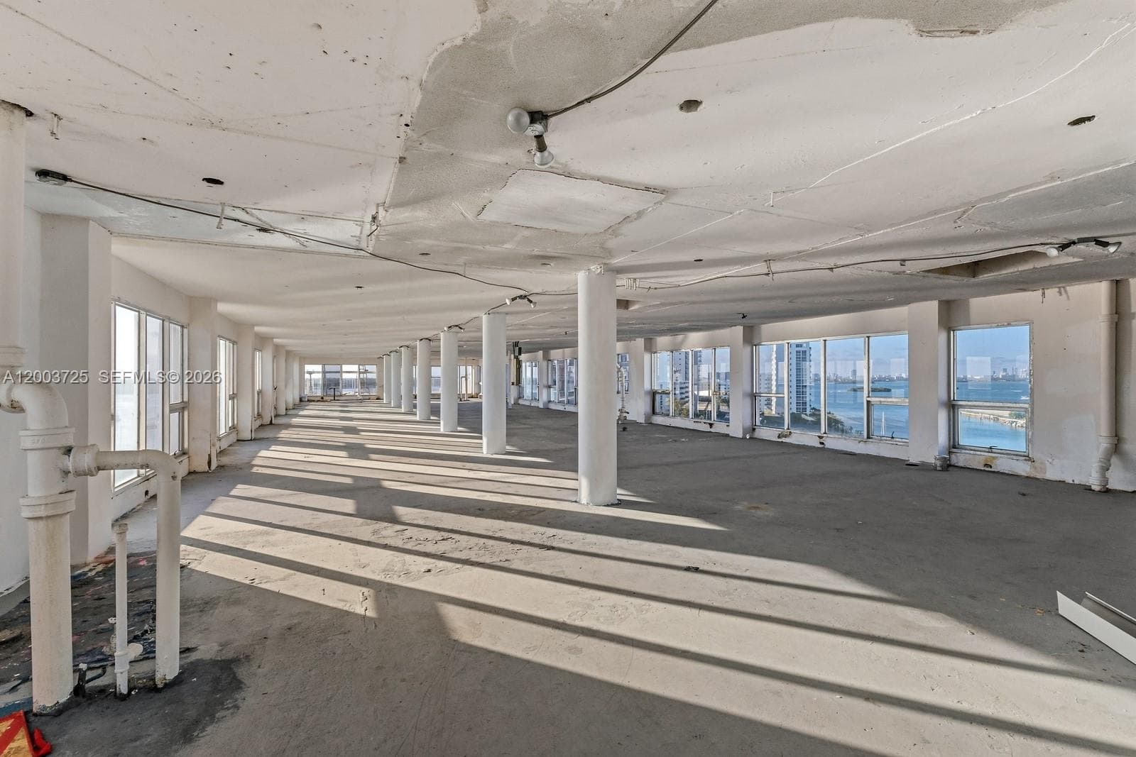7904 West Dr # PENTHOUSE, North Bay Village, FL 33141 — zdjęcie 4
