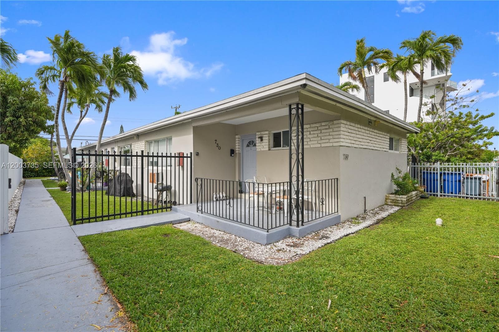 730 84th St, Miami Beach, FL 33141