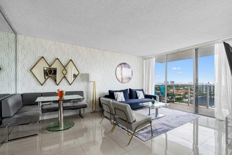 3675 N Country Club Drive # 2401, Aventura, FL 33180 — zdjęcie 3