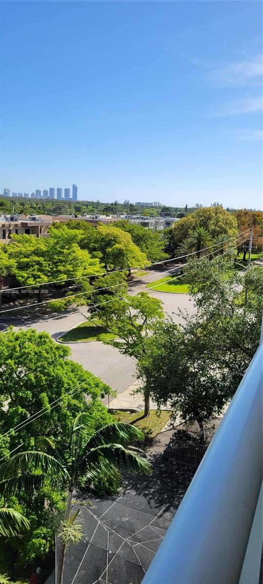 13499 Biscayne Blvd # 511, North Miami, FL 33181 — zdjęcie 2