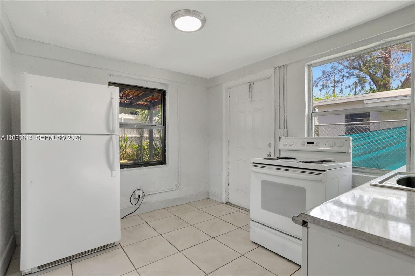 2701 NW 18th Ter # B, Oakland Park, FL 33311 — zdjęcie 5