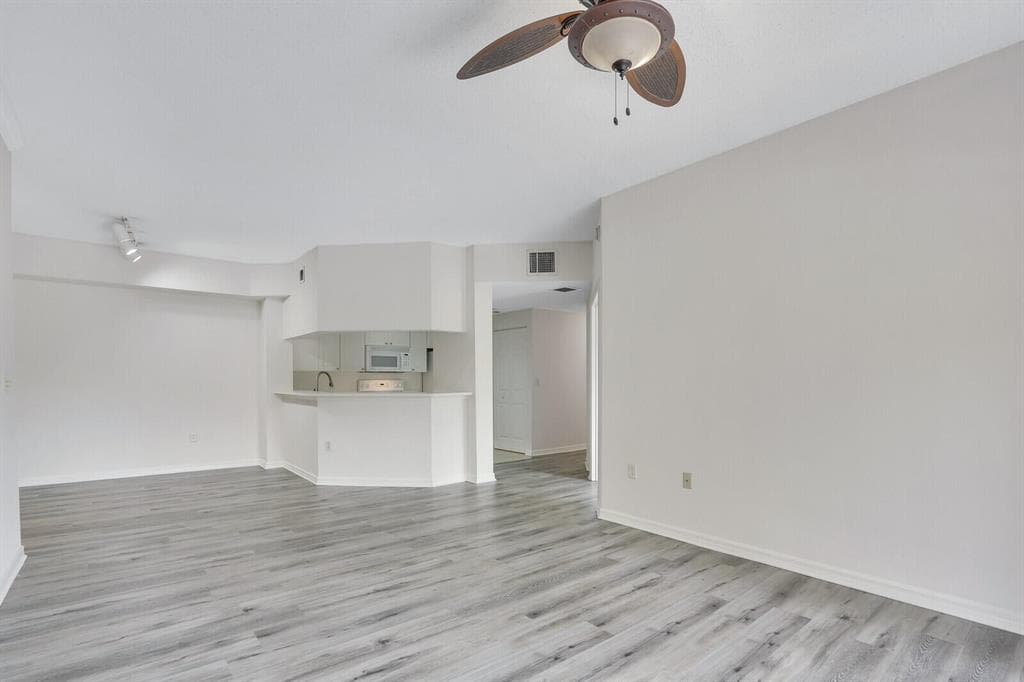 2725 Anzio Court # 202, Palm Beach Gardens, FL 33410 — zdjęcie 4