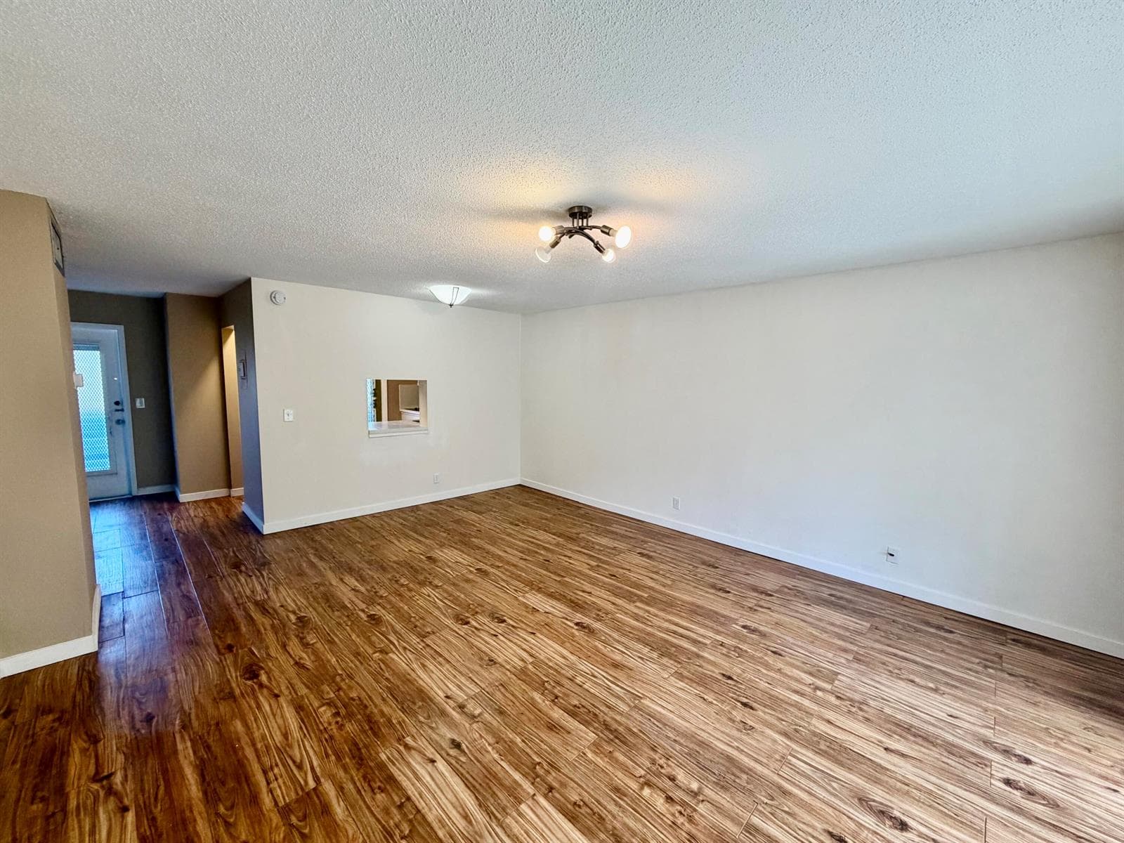 1000 NE 14th Avenue # 304, Hallandale Beach, FL 33009 — zdjęcie 3