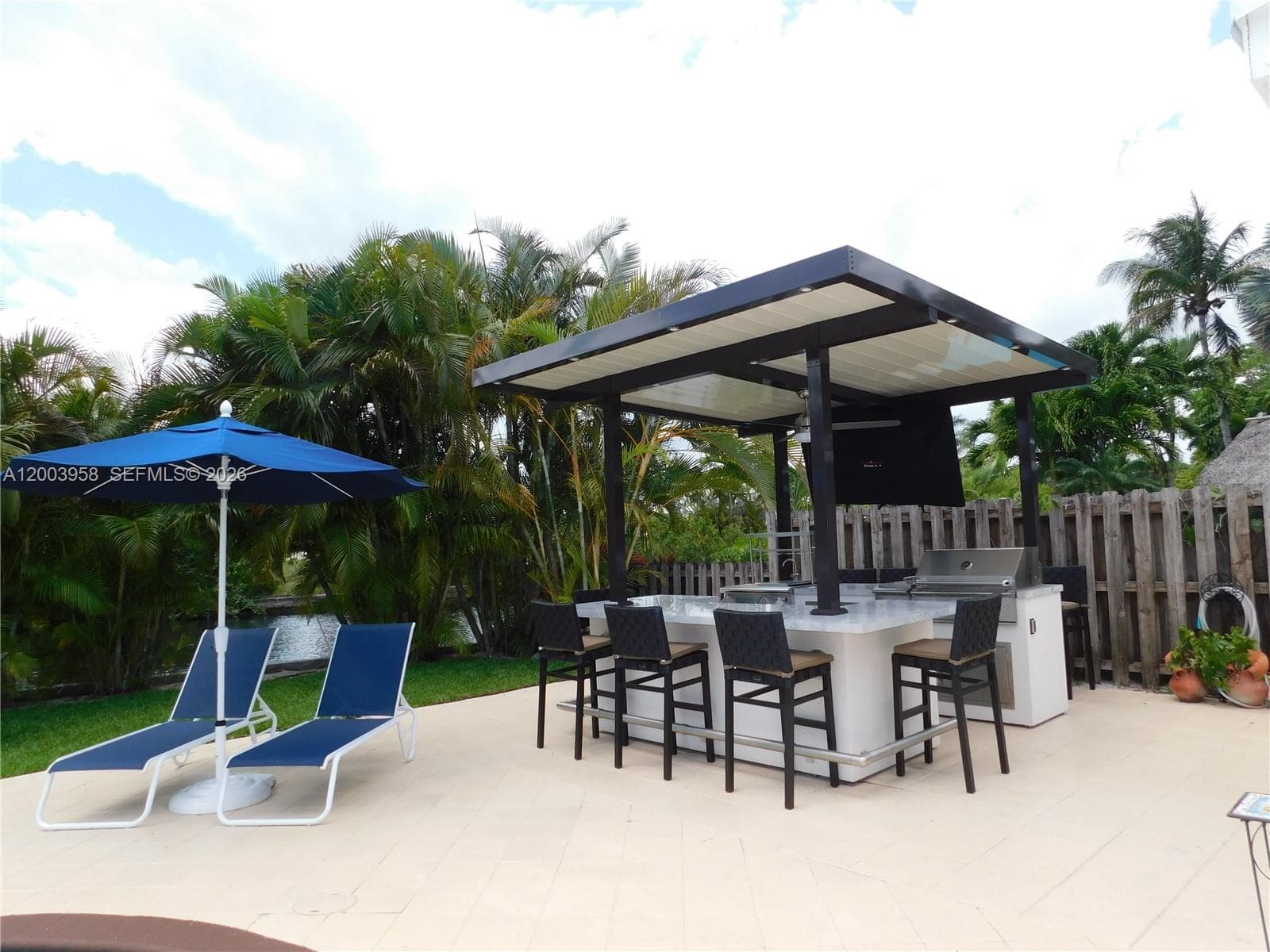 108 NE 30th St, Wilton Manors, FL 33334 — zdjęcie 4