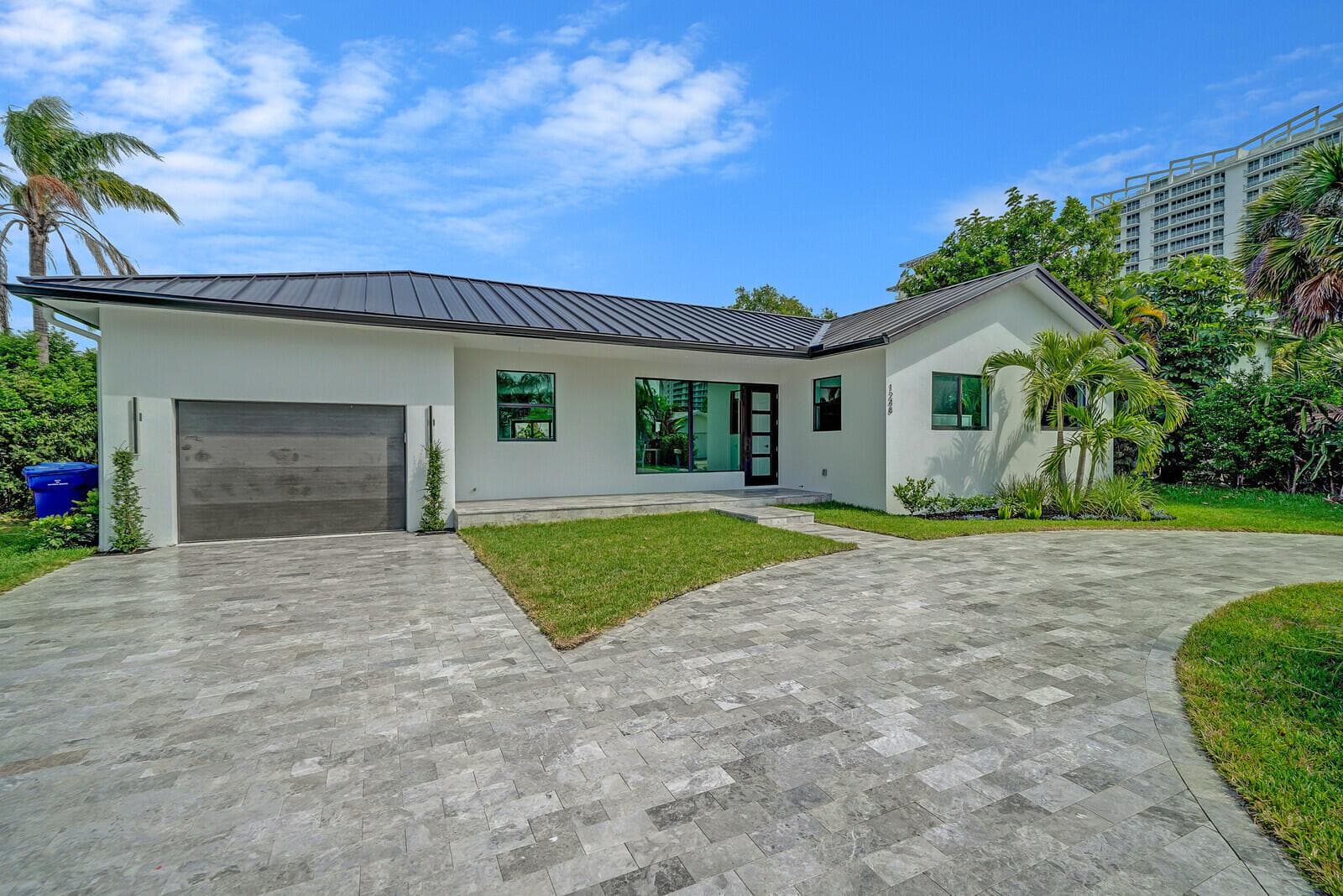 1248 N Harbor Drive, Singer Island, FL 33404