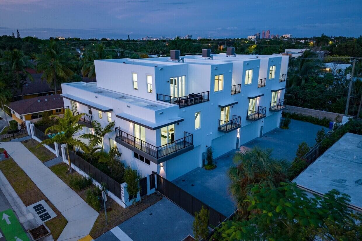 1220 NE 15th Avenue, Fort Lauderdale, FL 33304 — zdjęcie 3