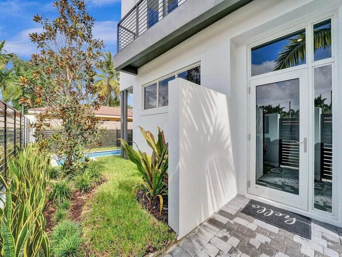 1220 NE 15th Avenue, Fort Lauderdale, FL 33304 — zdjęcie 4