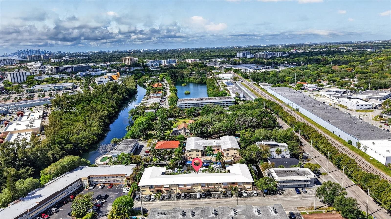 1820 Venice Park Dr # 102, North Miami, FL 33181 — zdjęcie 2