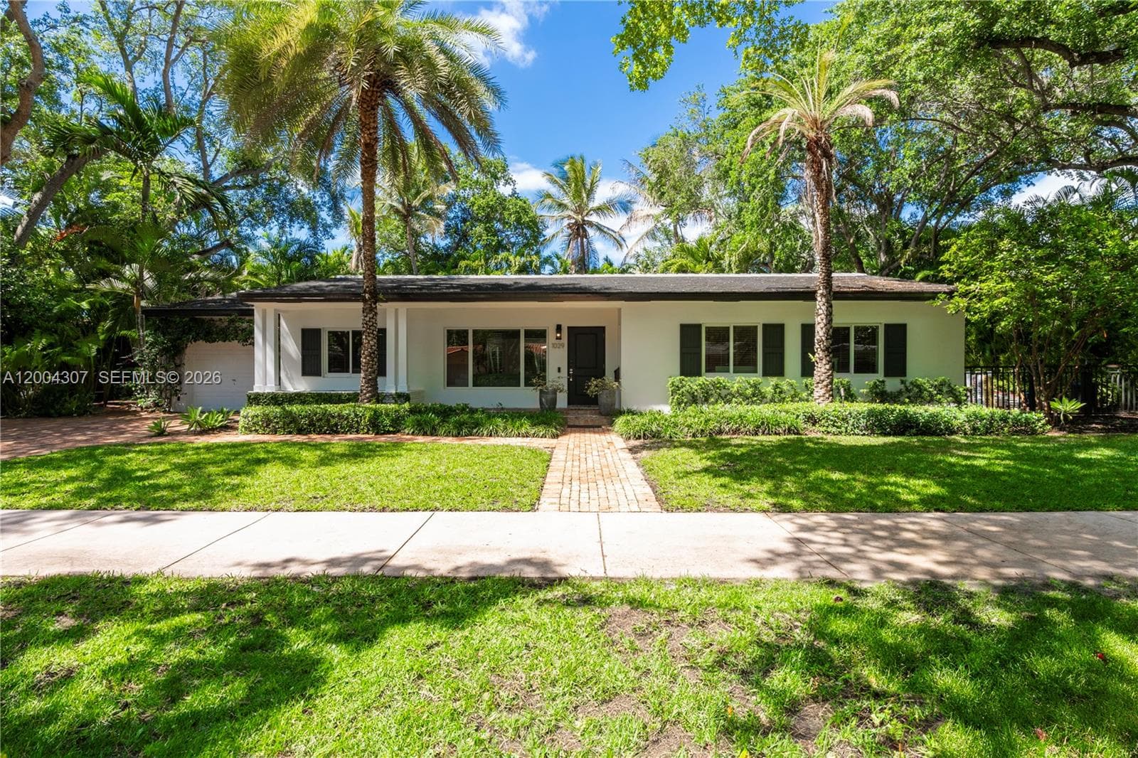 1029 Mariposa Ave, Coral Gables, FL 33146