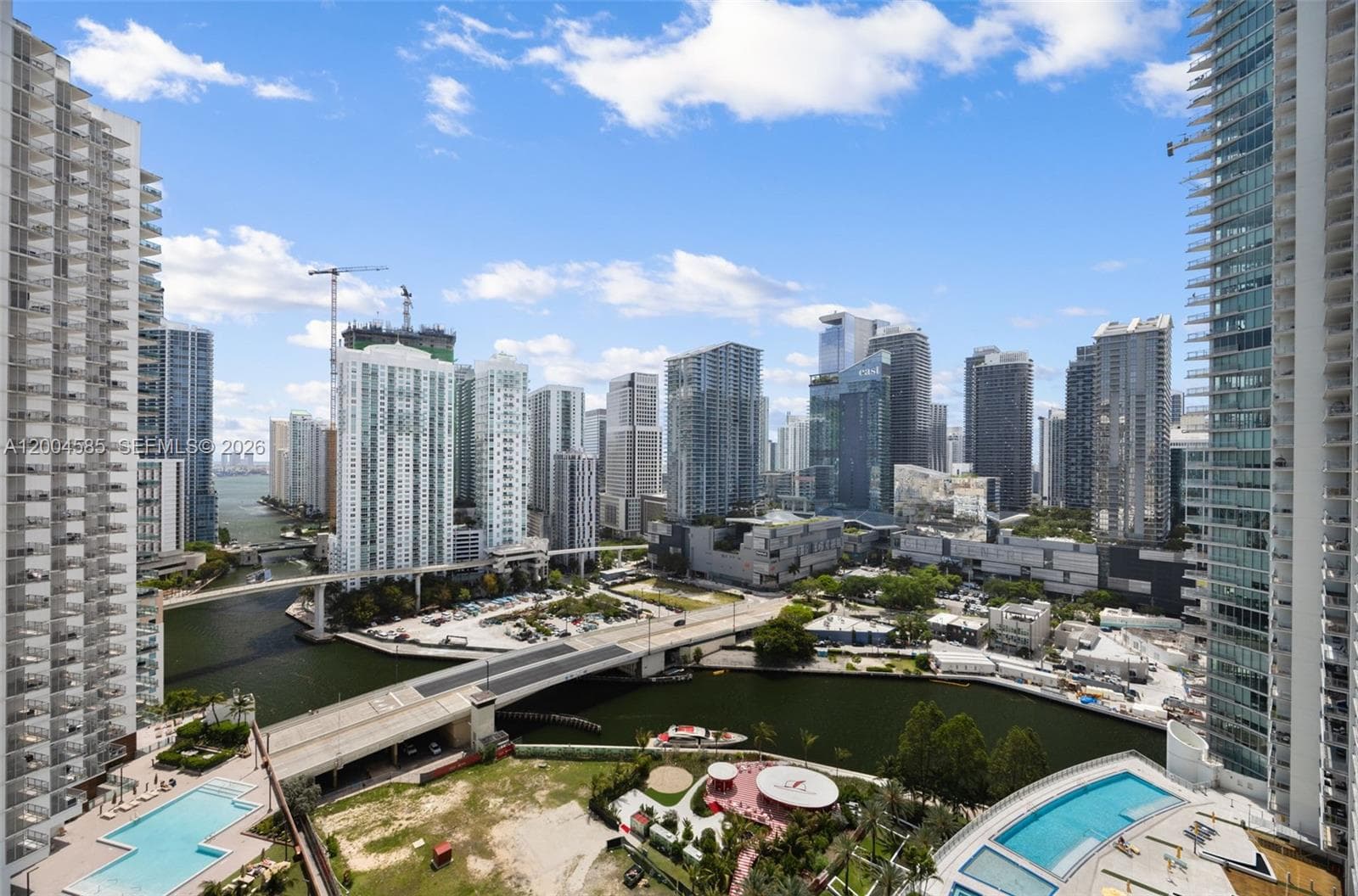 90 SW 3rd St # 2602, Miami, FL 33130