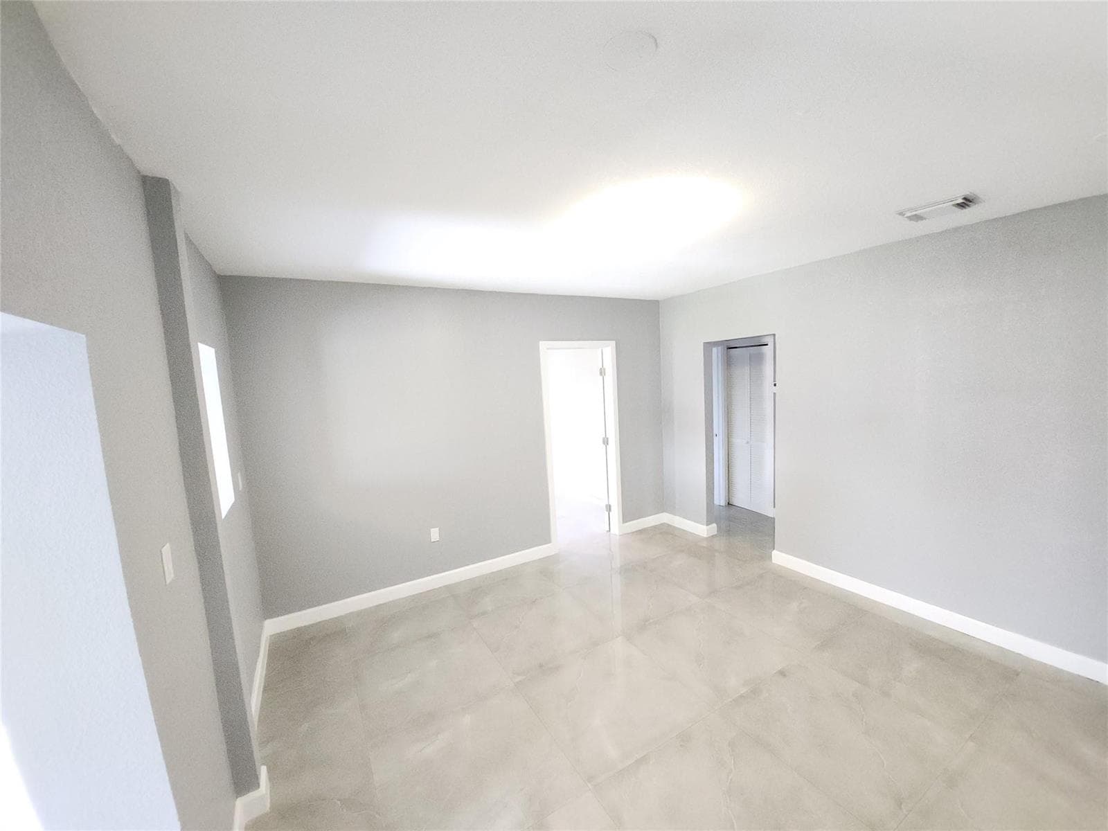 1766 NE 181st Street, North Miami Beach, FL 33162 — zdjęcie 4