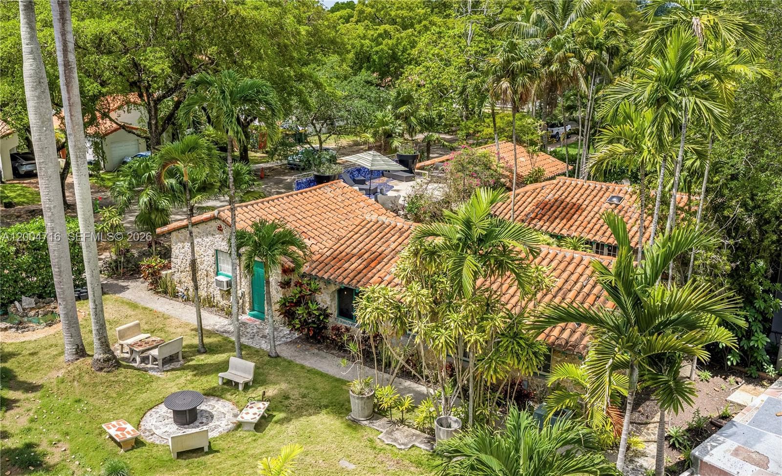 1301 Milan Ave, Coral Gables, FL 33134 — zdjęcie 2
