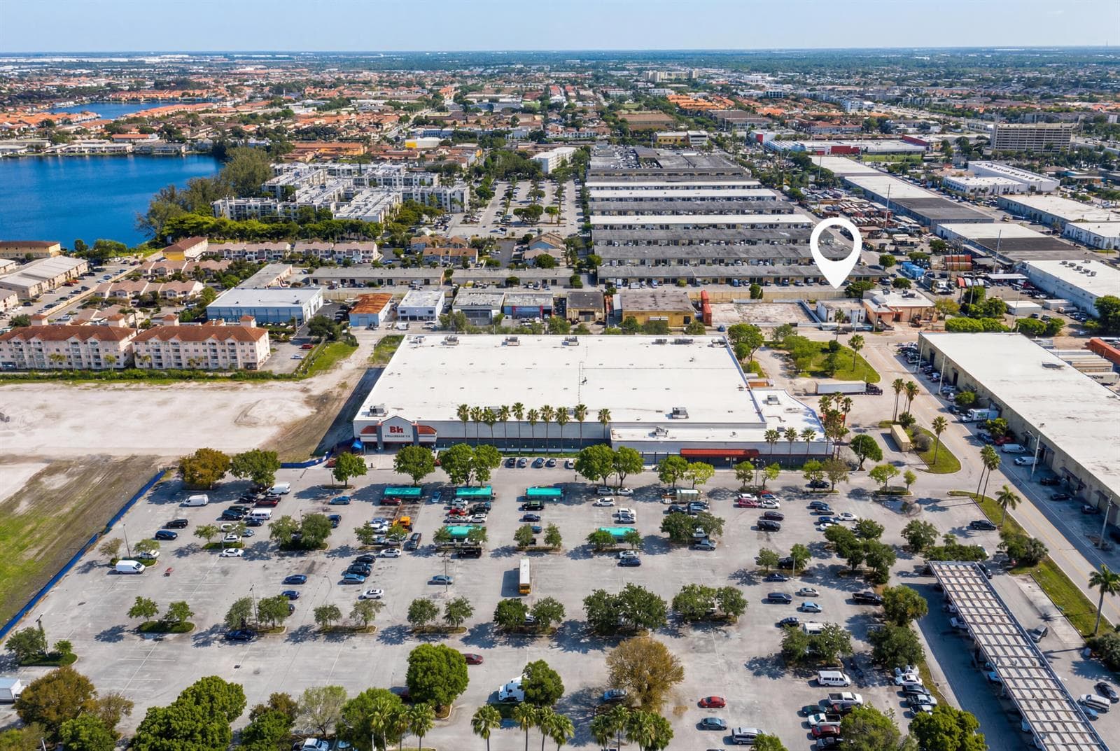 8015 NW 98th Street, Hialeah Gardens, FL 33016 — zdjęcie 5