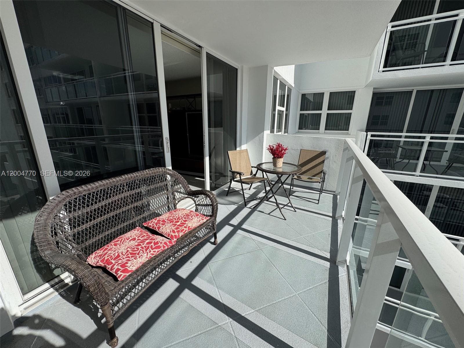 2030 S Ocean Dr # 403, Hallandale Beach, FL 33009 — zdjęcie 3