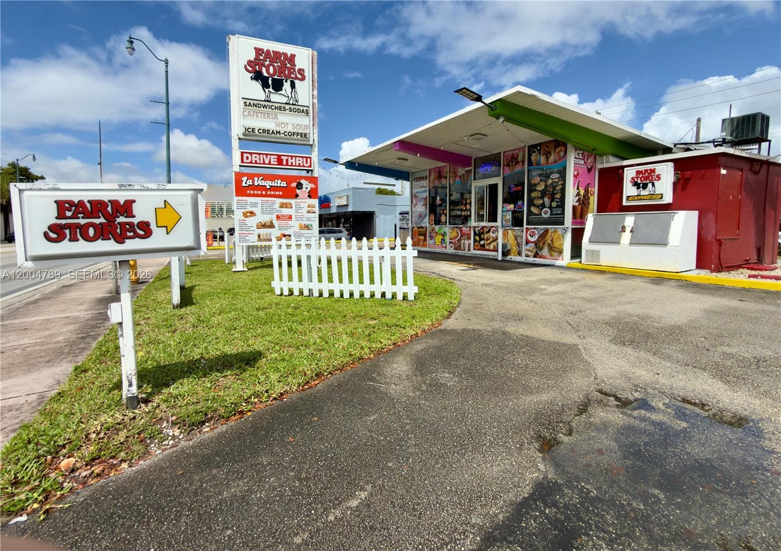 FARM STORE CORAL GABLES, Miami FL 33134 — zdjęcie 3
