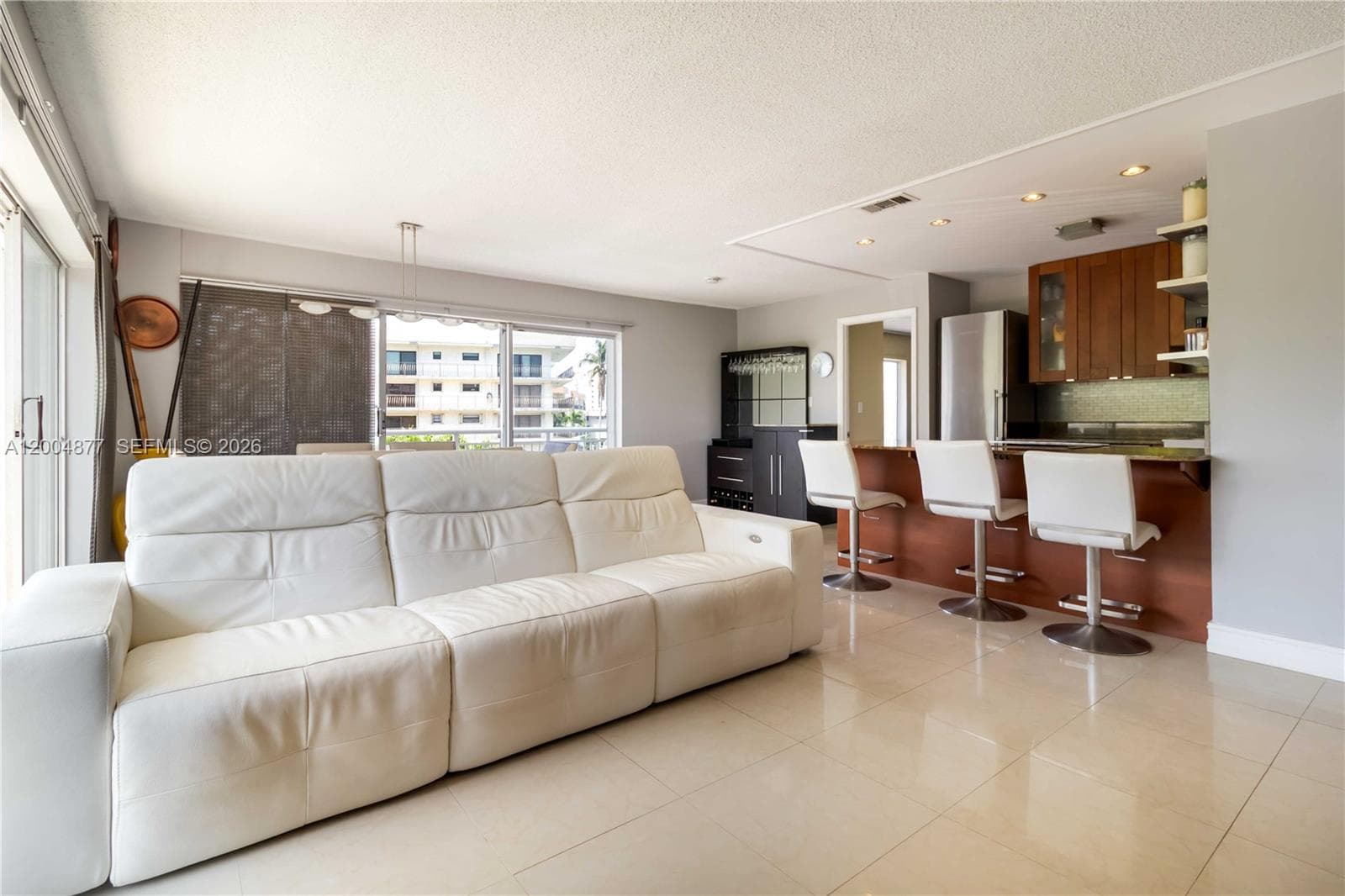 126 Golden Isles Dr # 32A, Hallandale Beach, FL 33009 — zdjęcie 5