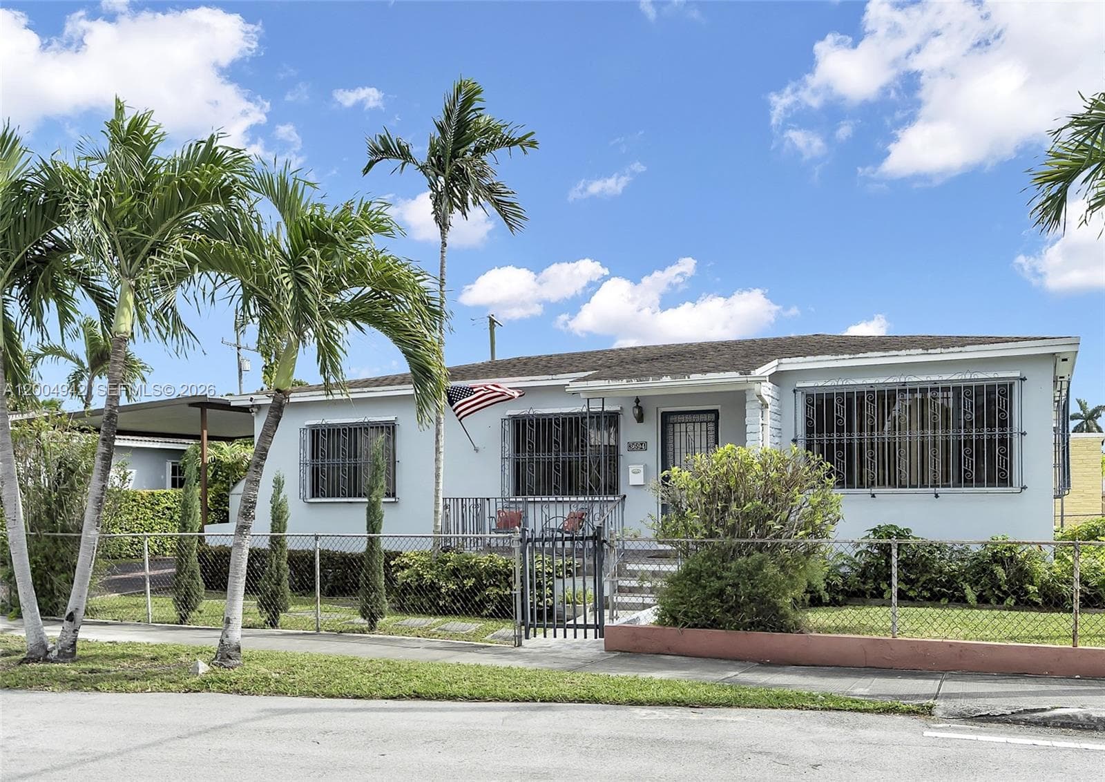 3694 NW 20th St, Miami, FL 33142 — zdjęcie 2