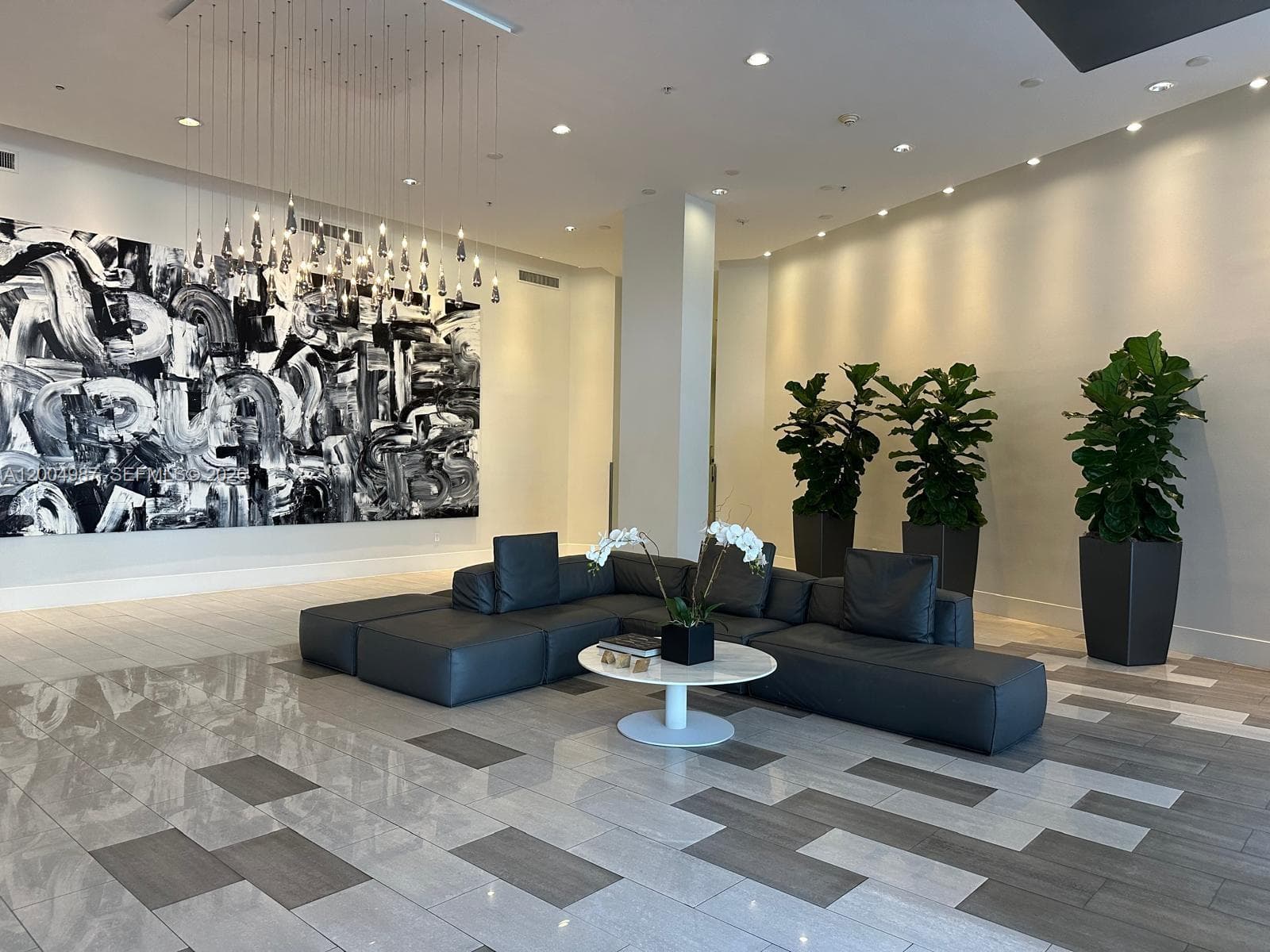 2001 Meridian Ave # 426, Miami Beach, FL 33139 — zdjęcie 3