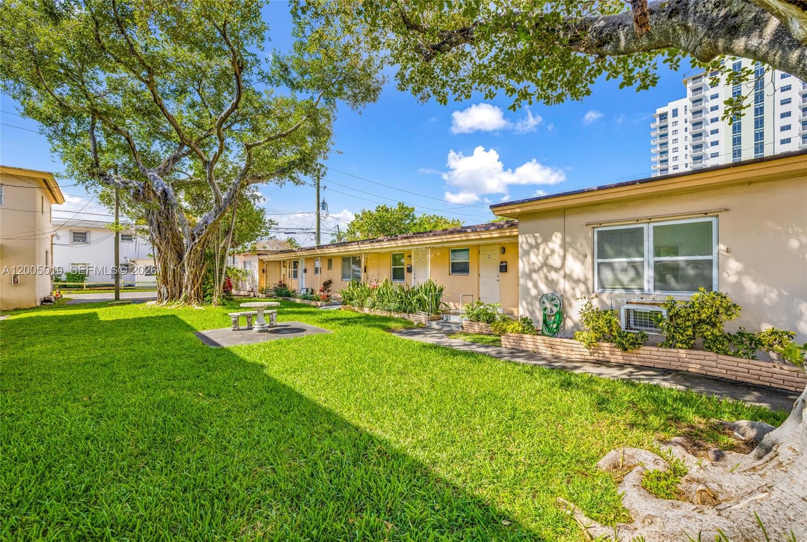 1708 Van Buren St # 3, Hollywood, FL 33020