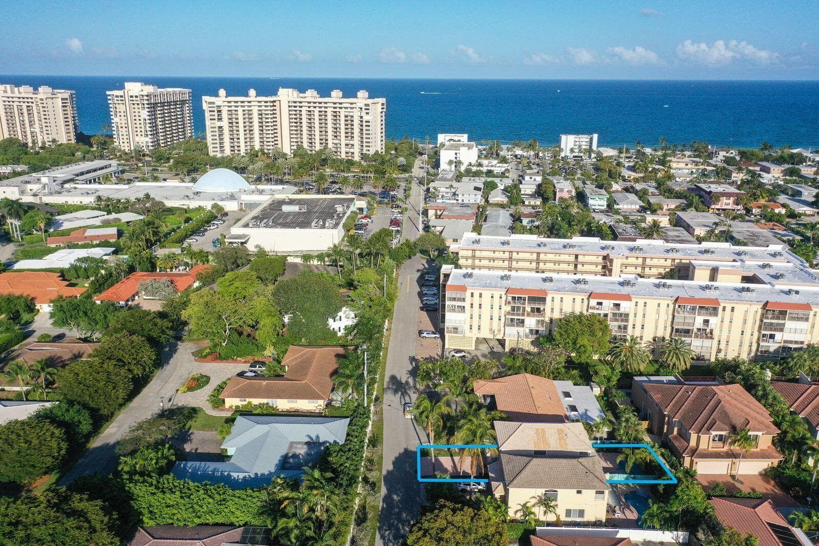 218 Pine Avenue, Lauderdale By The Sea, FL 33308 — zdjęcie 2