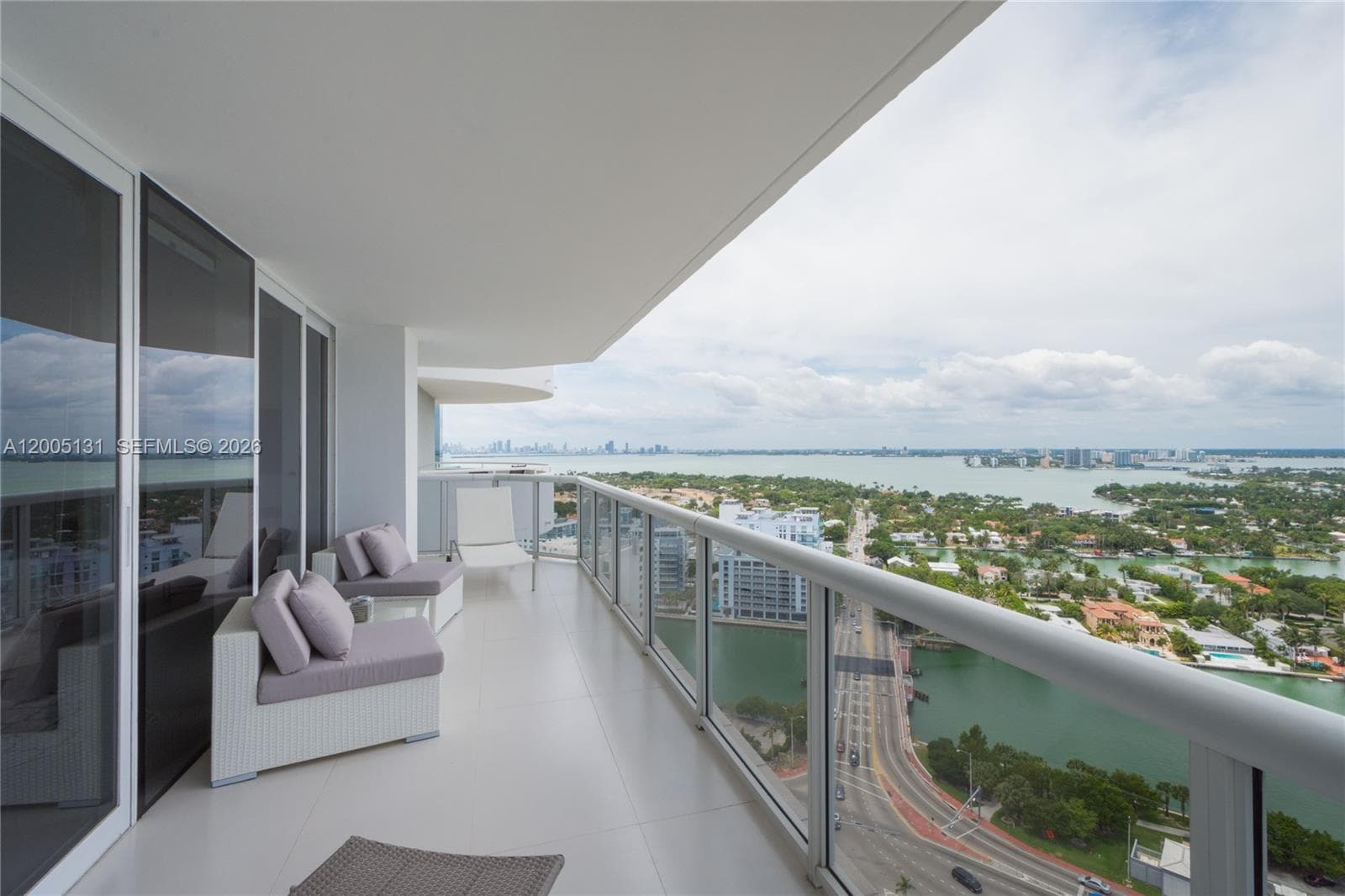 6301 Collins Ave # 3006, Miami Beach, FL 33141 — zdjęcie 2