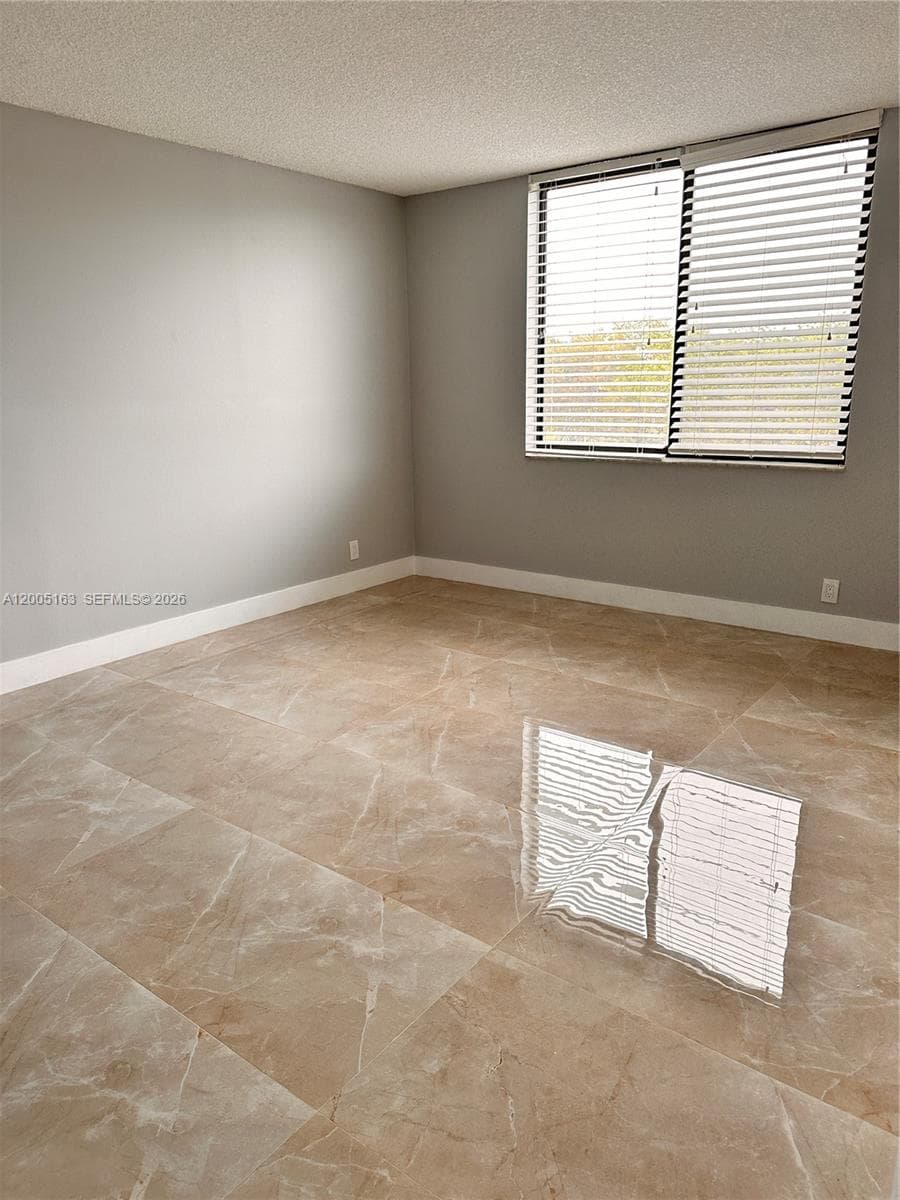 901 Hillcrest Dr # 315, Hollywood, FL 33021 — zdjęcie 5