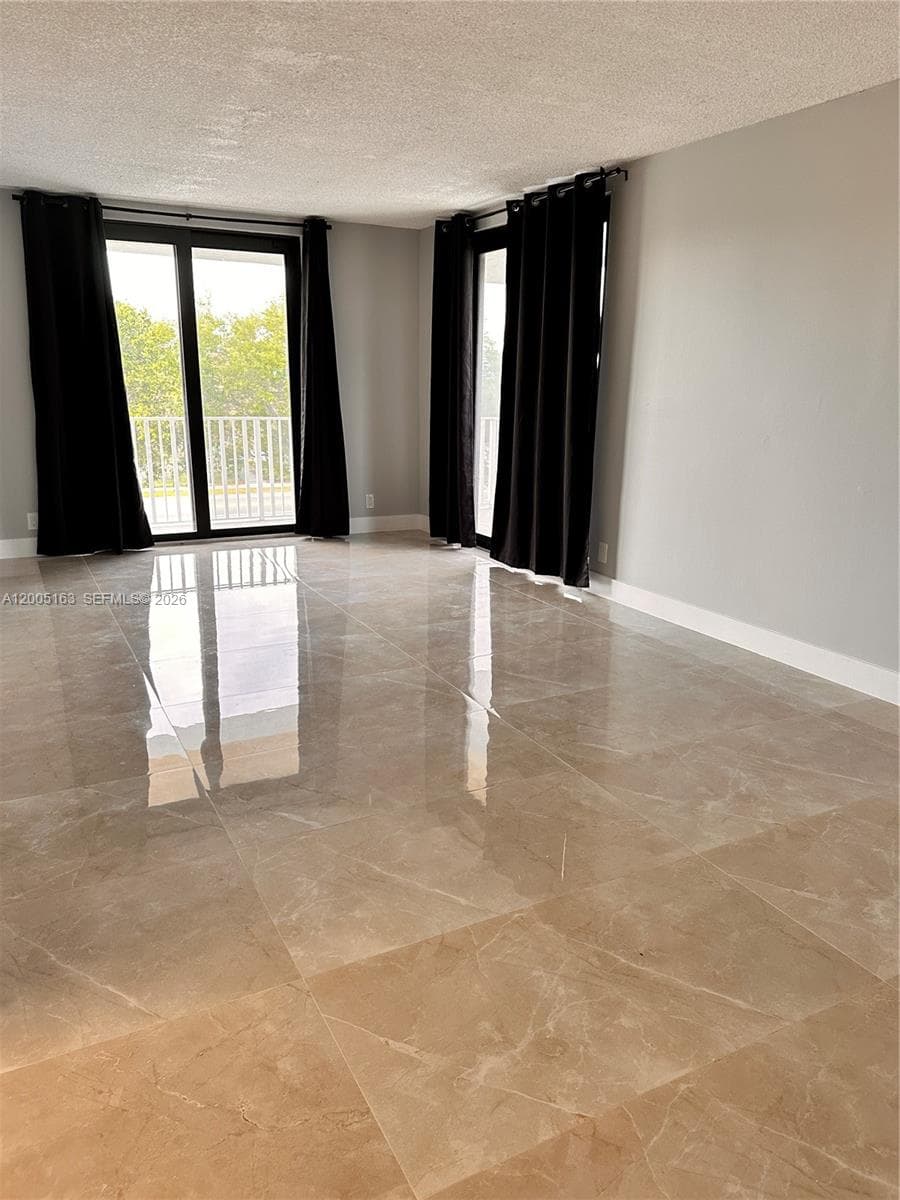 901 Hillcrest Dr # 315, Hollywood, FL 33021 — zdjęcie 4