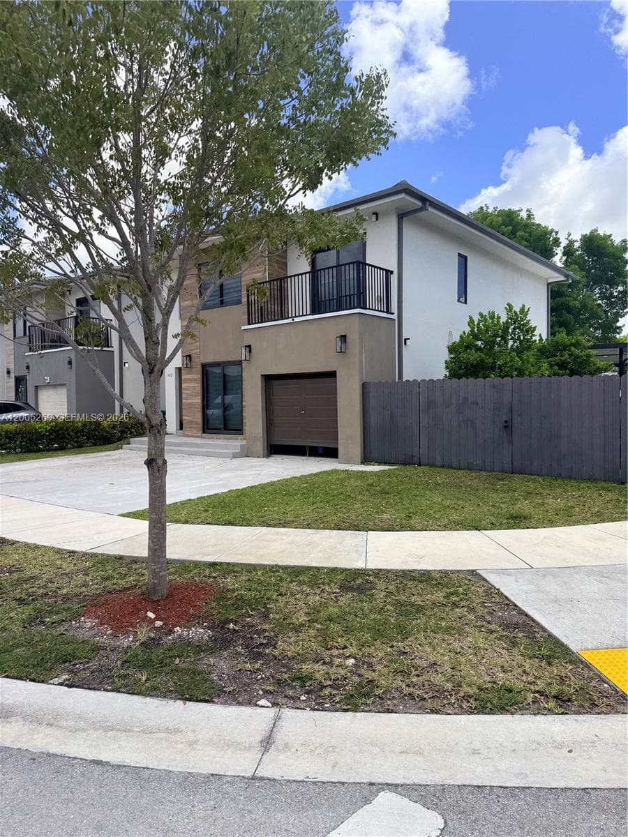 102 NW 10th Pl, Florida City, FL 33034 — zdjęcie 2