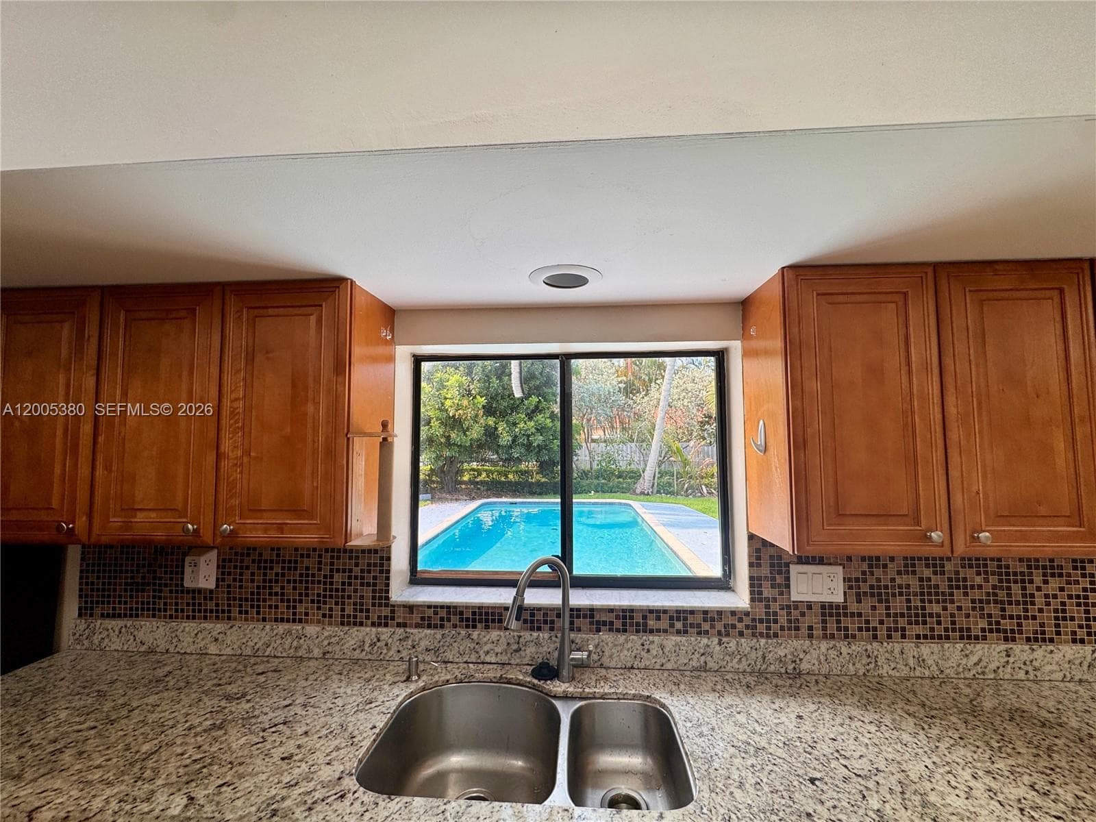 13425 NW 10th St, Sunrise, FL 33323 — zdjęcie 4