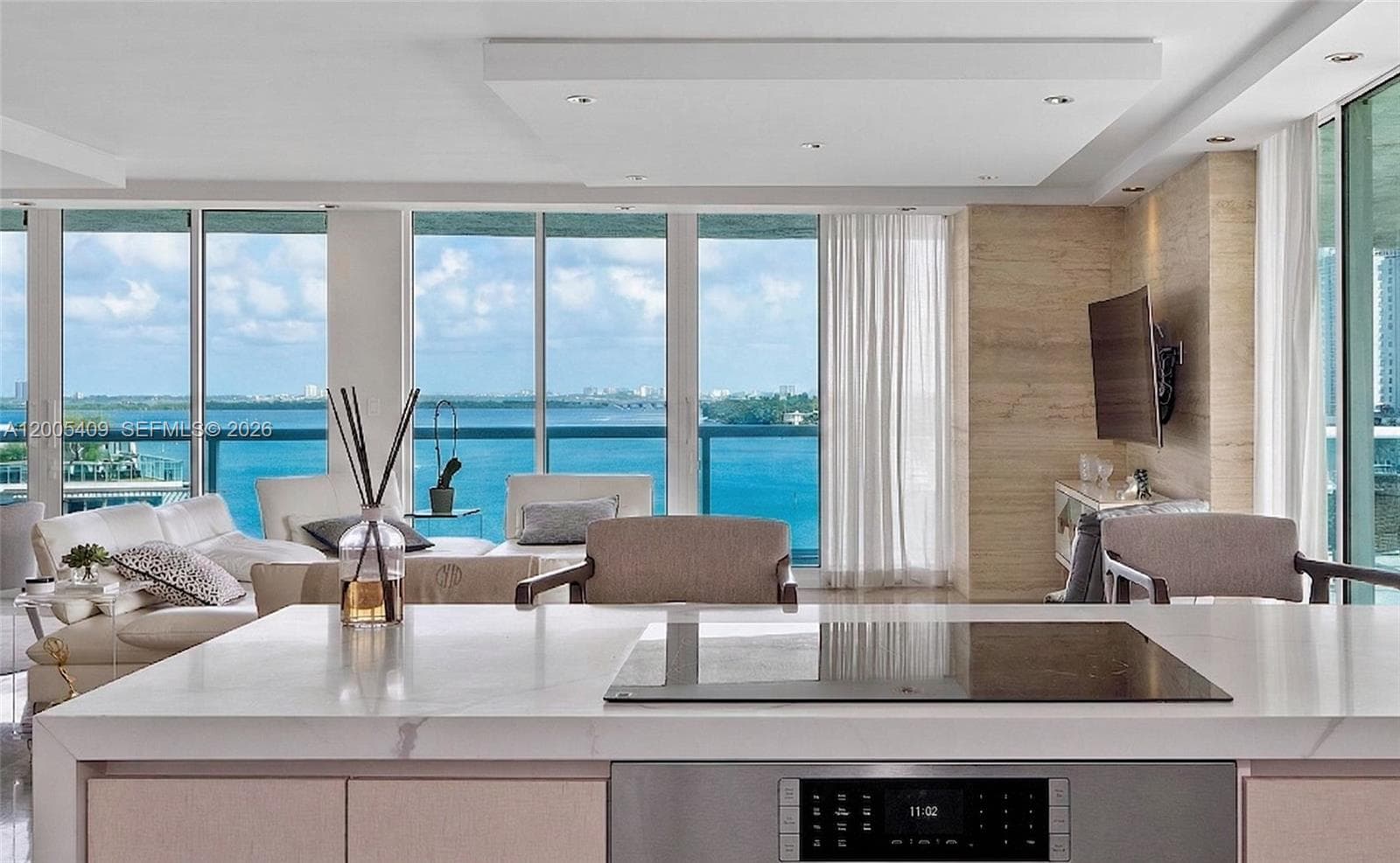 10 Venetian Way # 804, Miami Beach, FL 33139 — zdjęcie 2