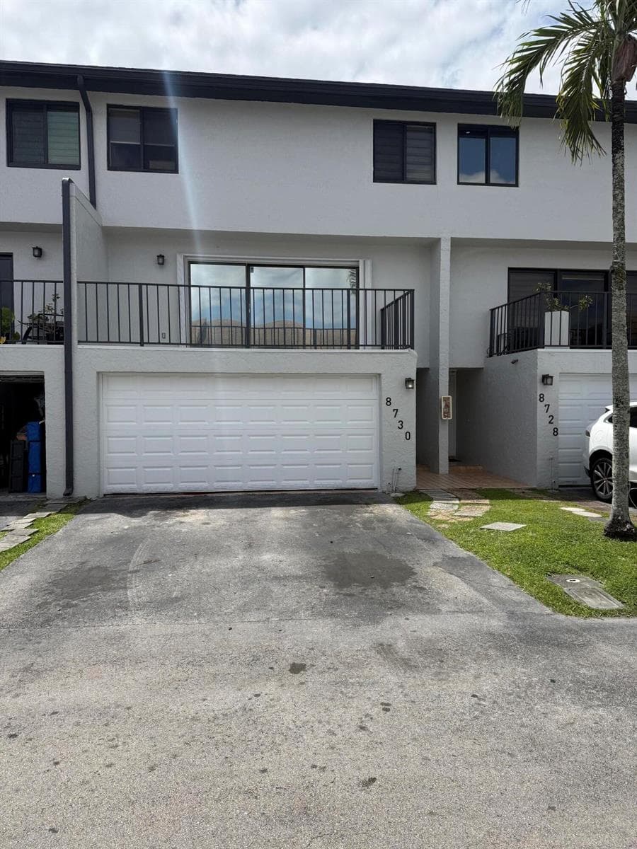 8730 SW 154th Cir Place, Miami, FL 33193