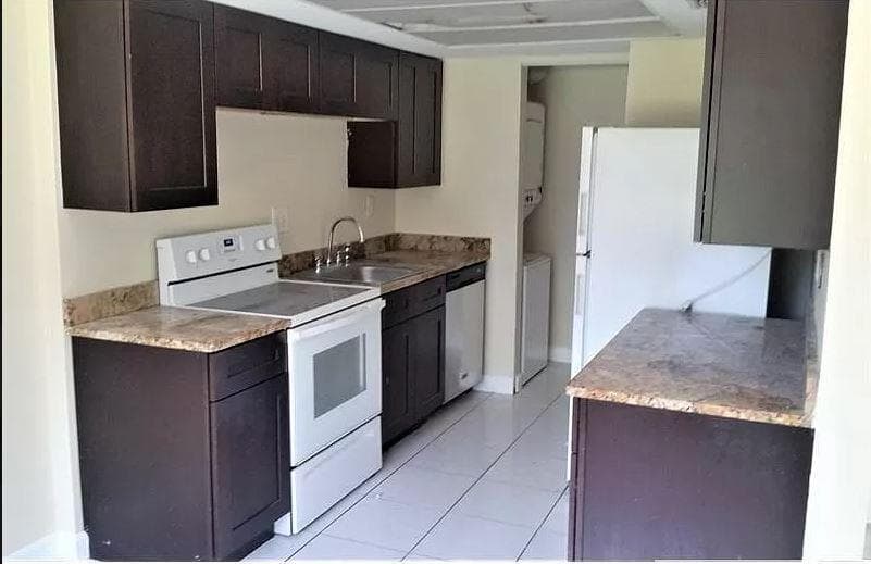 5710 NW 21st Street # 36-b, Lauderhill, FL 33313 — zdjęcie 3