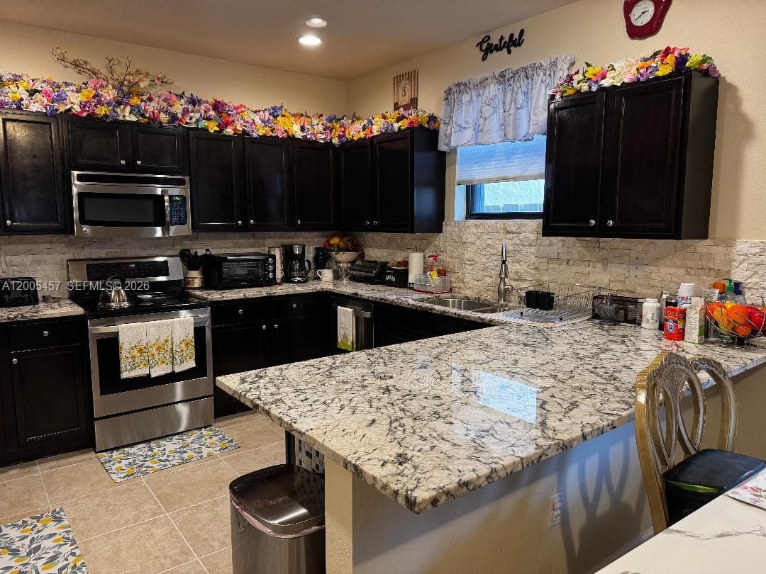 595 SE 33rd Ter, Homestead, FL 33033 — zdjęcie 3