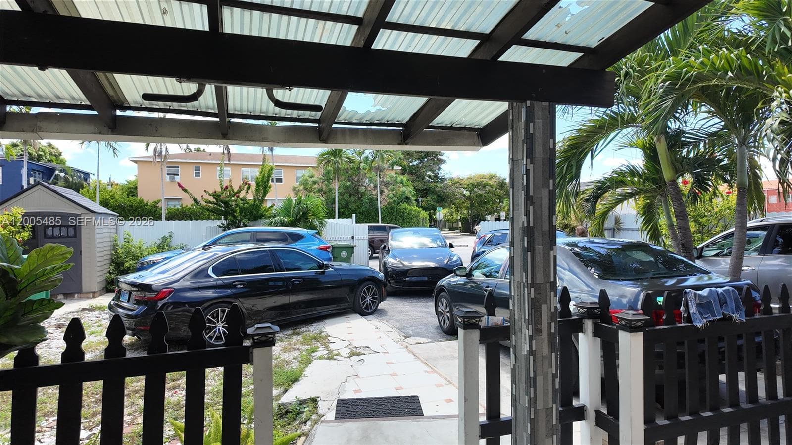 1410 SW 22nd Ave, Miami, FL 33145 — zdjęcie 2
