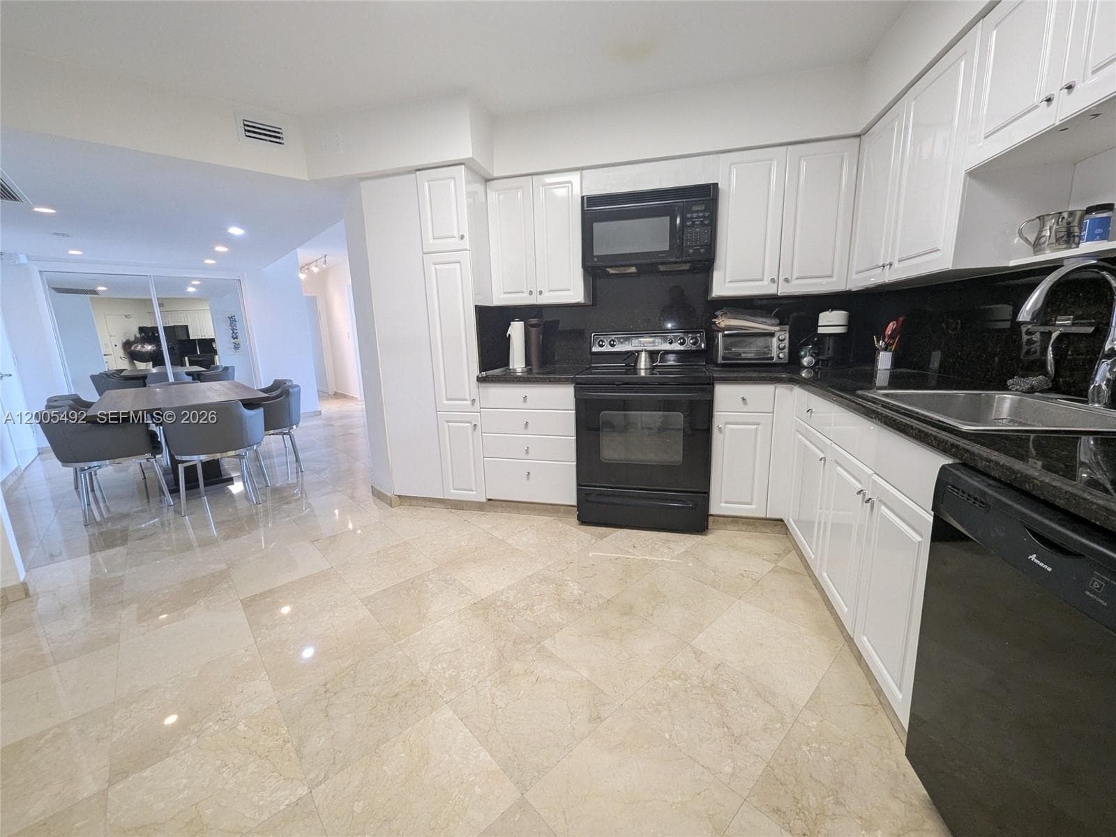 5161 Collins Ave # 518, Miami Beach, FL 33140 — zdjęcie 5