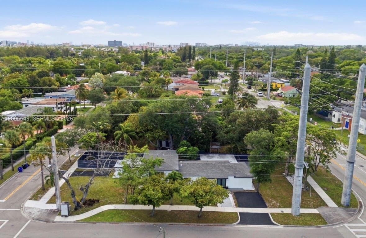 1810 NE 161st St, North Miami Beach, FL 33162 — zdjęcie 5