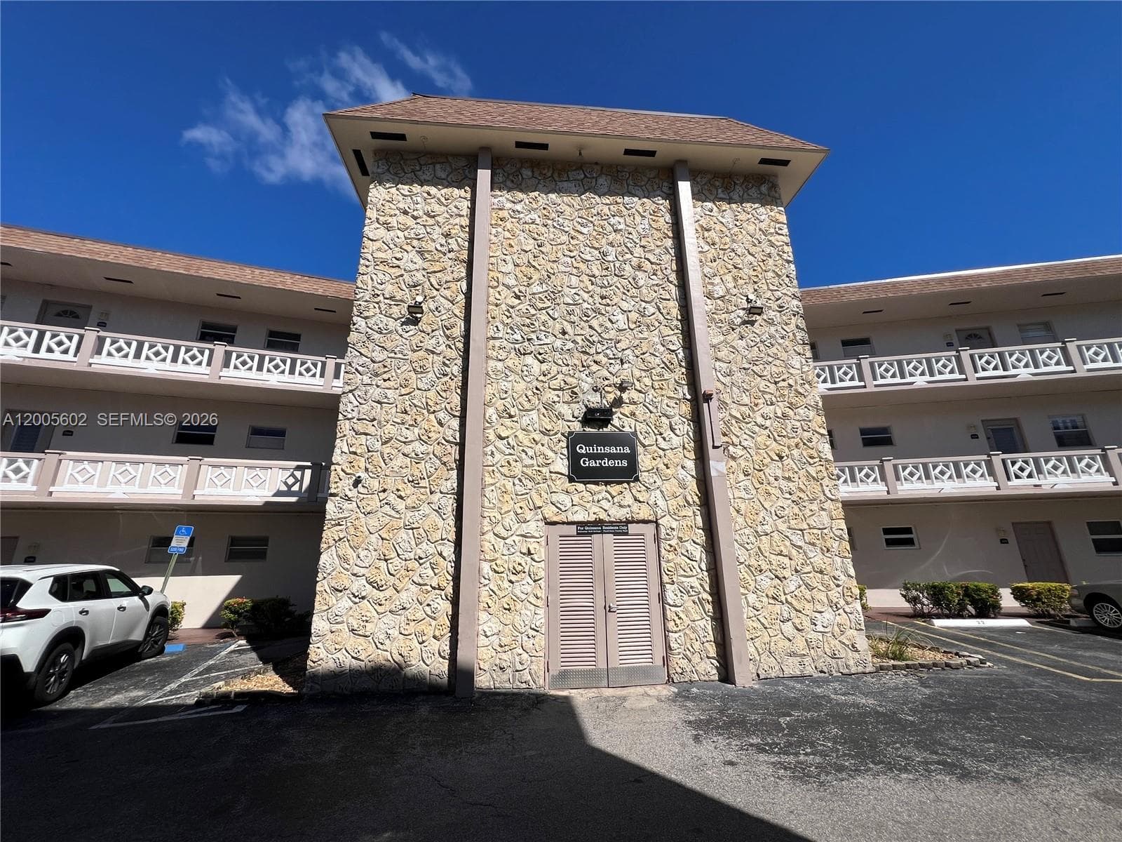 5181 W Oakland Park Blvd # 206, Lauderdale Lakes, FL 33313 — zdjęcie 2