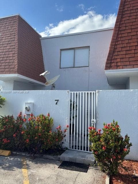 10720 NW 7th St # 7A, Miami, FL 33172