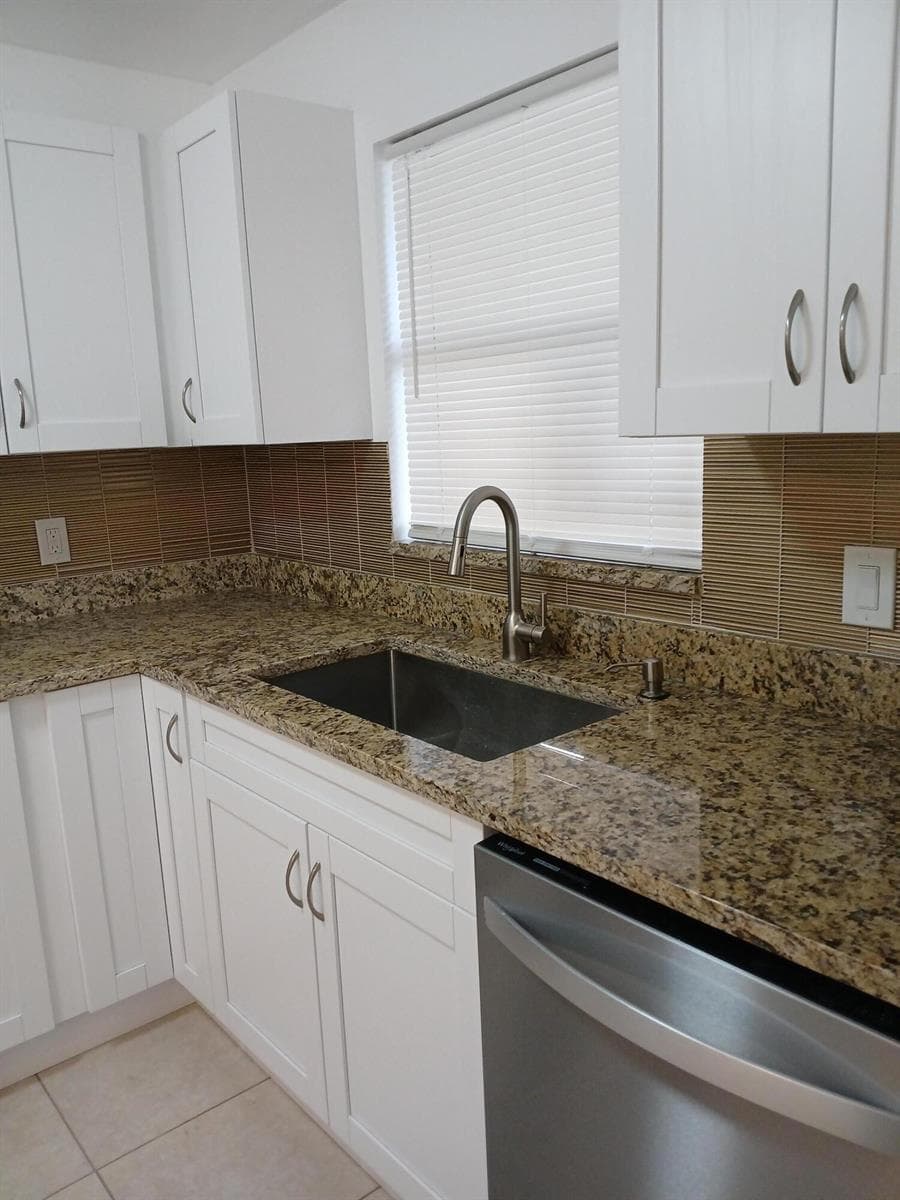4760 Lucerne Lakes Boulevard W # 405, Lake Worth, FL 33467 — zdjęcie 3