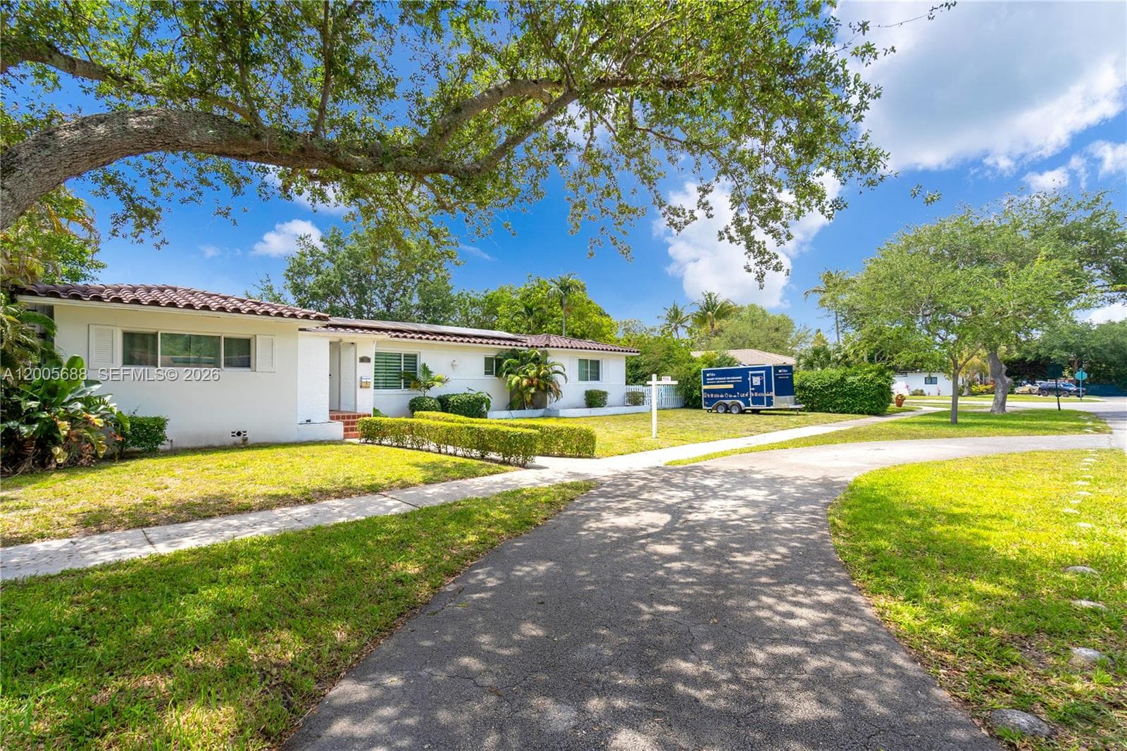 170 NW 105th St, Miami Shores, FL 33150 — zdjęcie 4