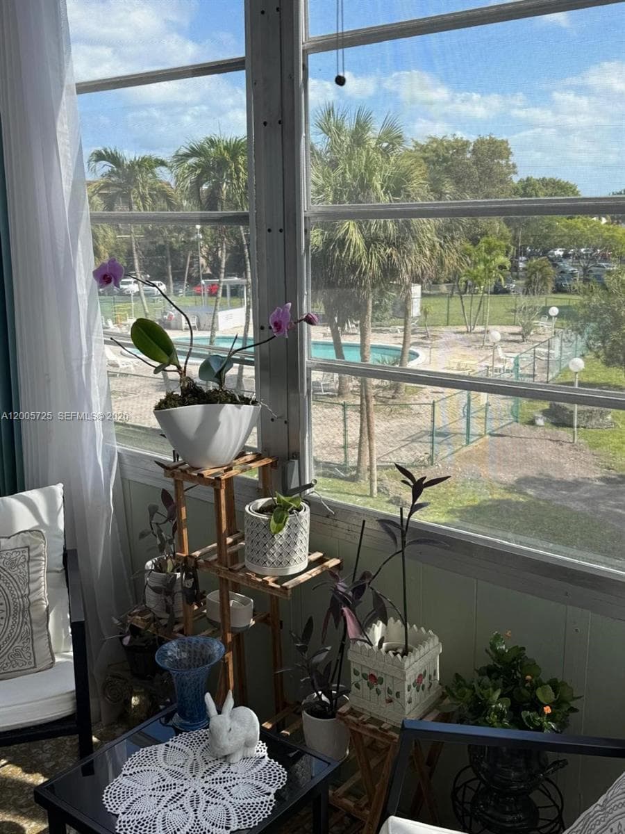 447 NE 195th St # 310, Miami, FL 33179 — zdjęcie 3