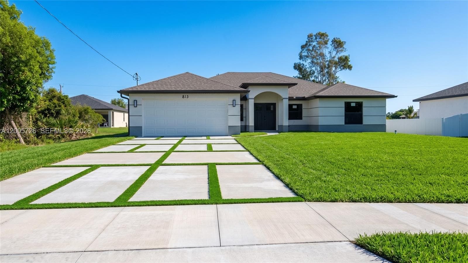 813 Bell Blvd S, Lehigh Acres, FL 33974 — zdjęcie 4