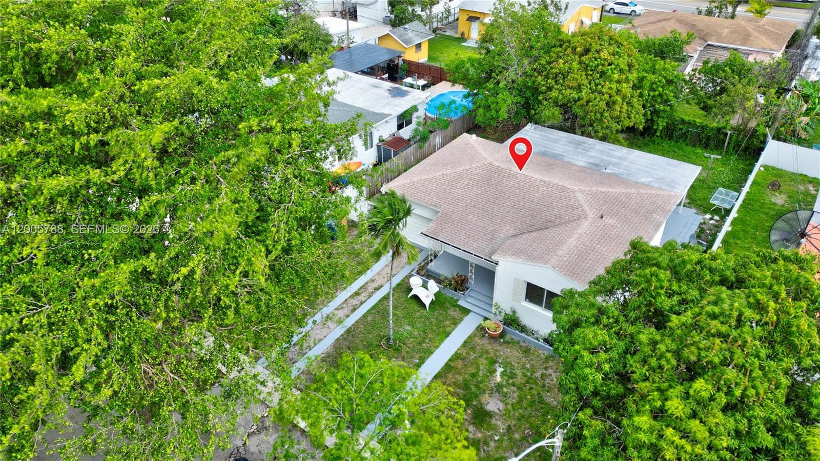 1921 NE 158th St, North Miami Beach, FL 33162 — zdjęcie 4