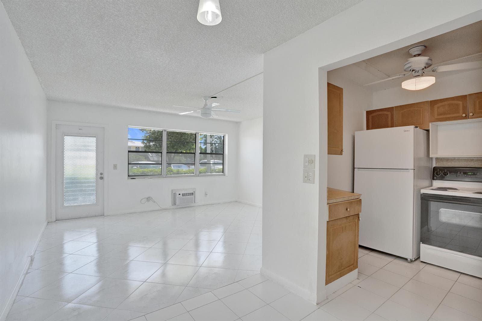 392 Durham Circle # M, Deerfield Beach, FL 33442 — zdjęcie 4
