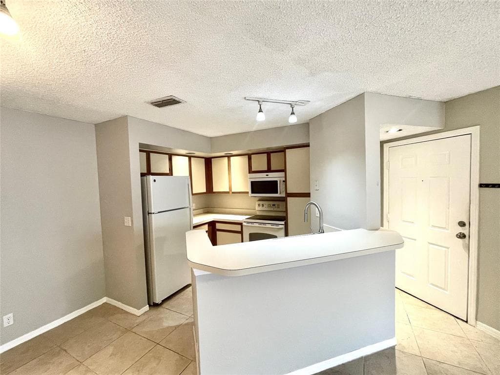 3350 N Pinewalk Dr Drive N # 1413, Margate, FL 33063 — zdjęcie 5