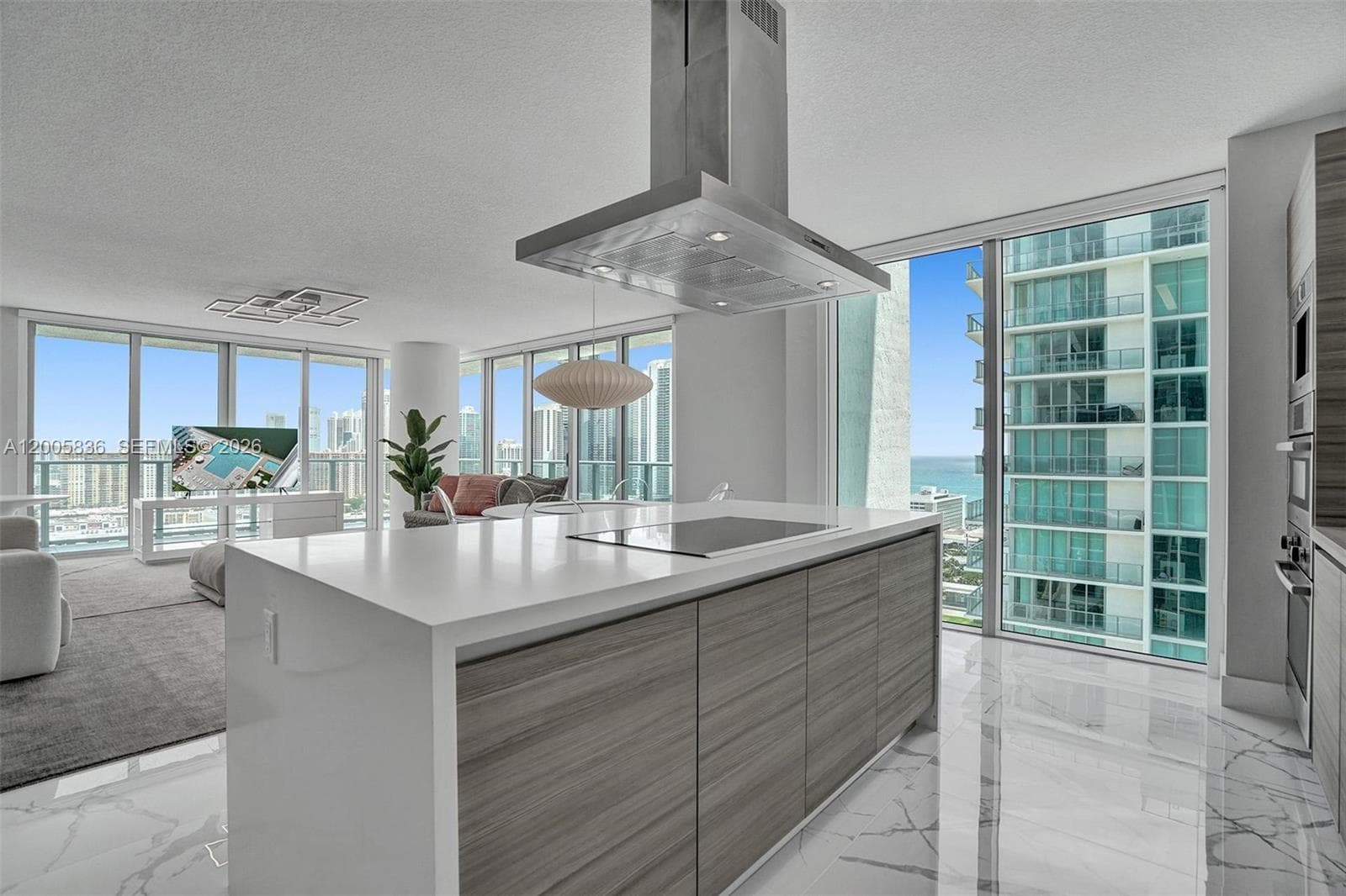 330 Sunny Isles Blvd # 5-2207, Sunny Isles Beach, FL 33160 — zdjęcie 2
